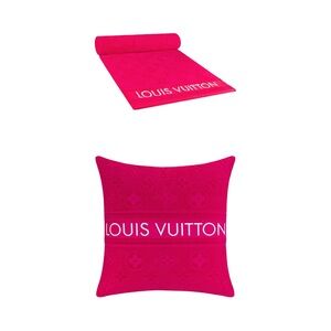 LOUIS VUITTON VACATION BEACH TOWEL & PILLOW